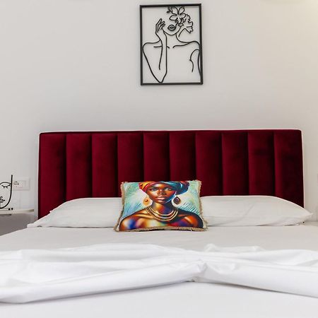 Al Mare Rooms Sarandë Exteriör bild