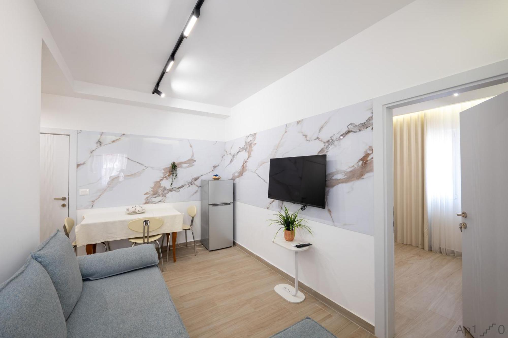 Al Mare Rooms Sarandë Exteriör bild
