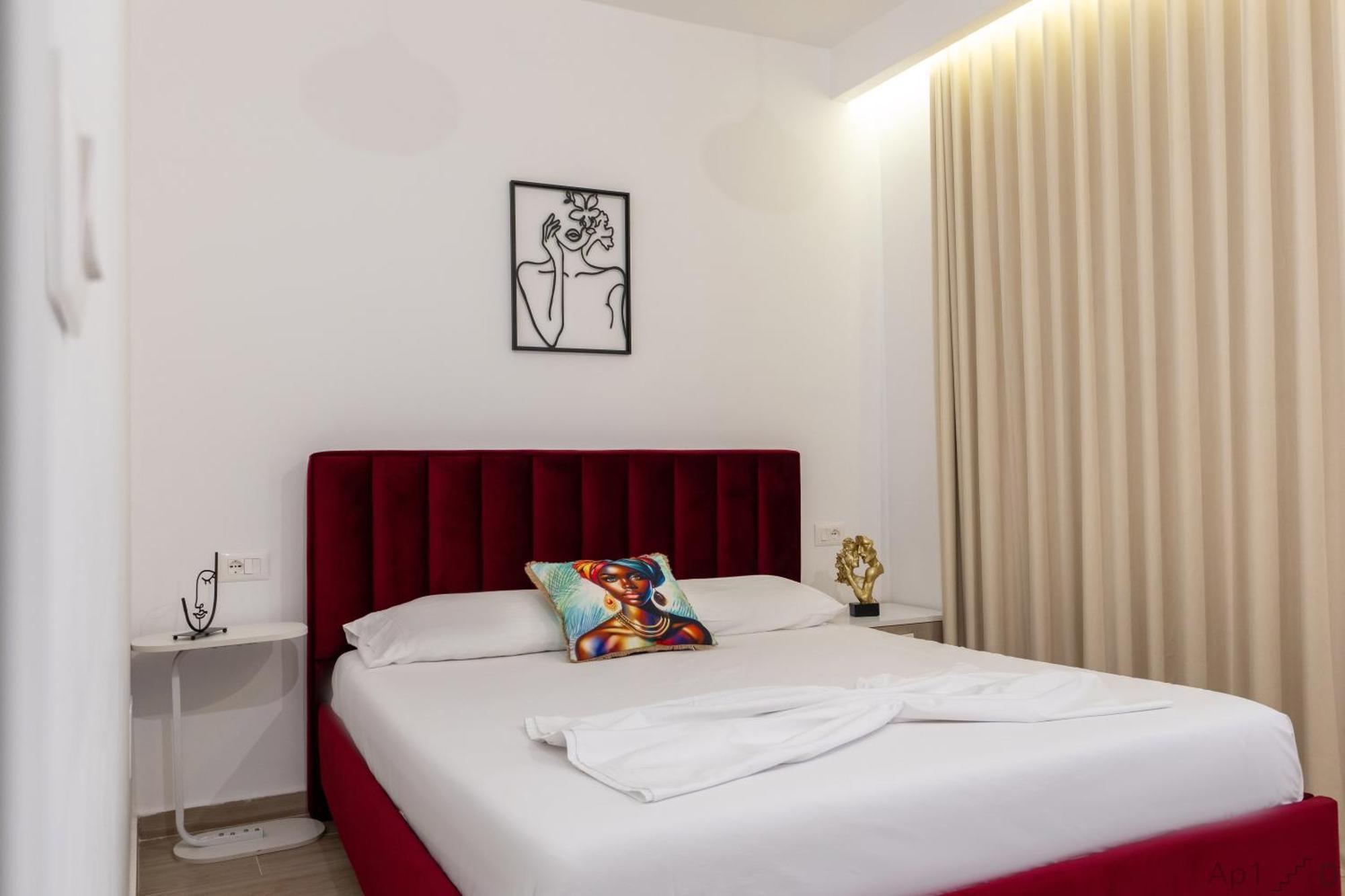 Al Mare Rooms Sarandë Exteriör bild